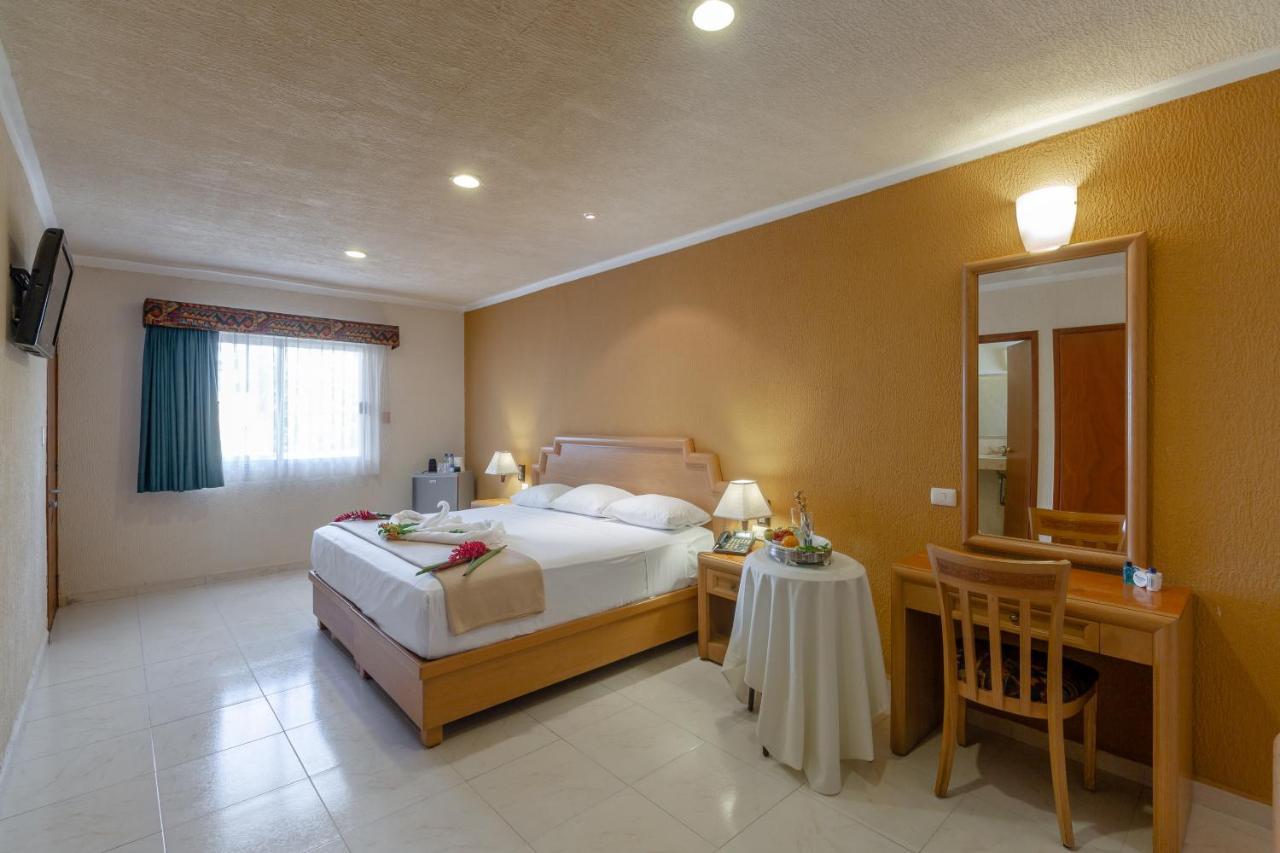 Tecnohotel Itzaes Mérida Kültér fotó